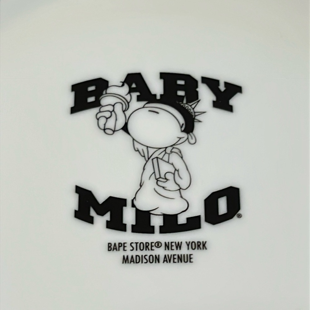 NEW 2020 BAPE A BATHING APE BABY MILO MADISON AVENUE BLACK CERAMIC DINNER PLATE - Picture 4 of 8